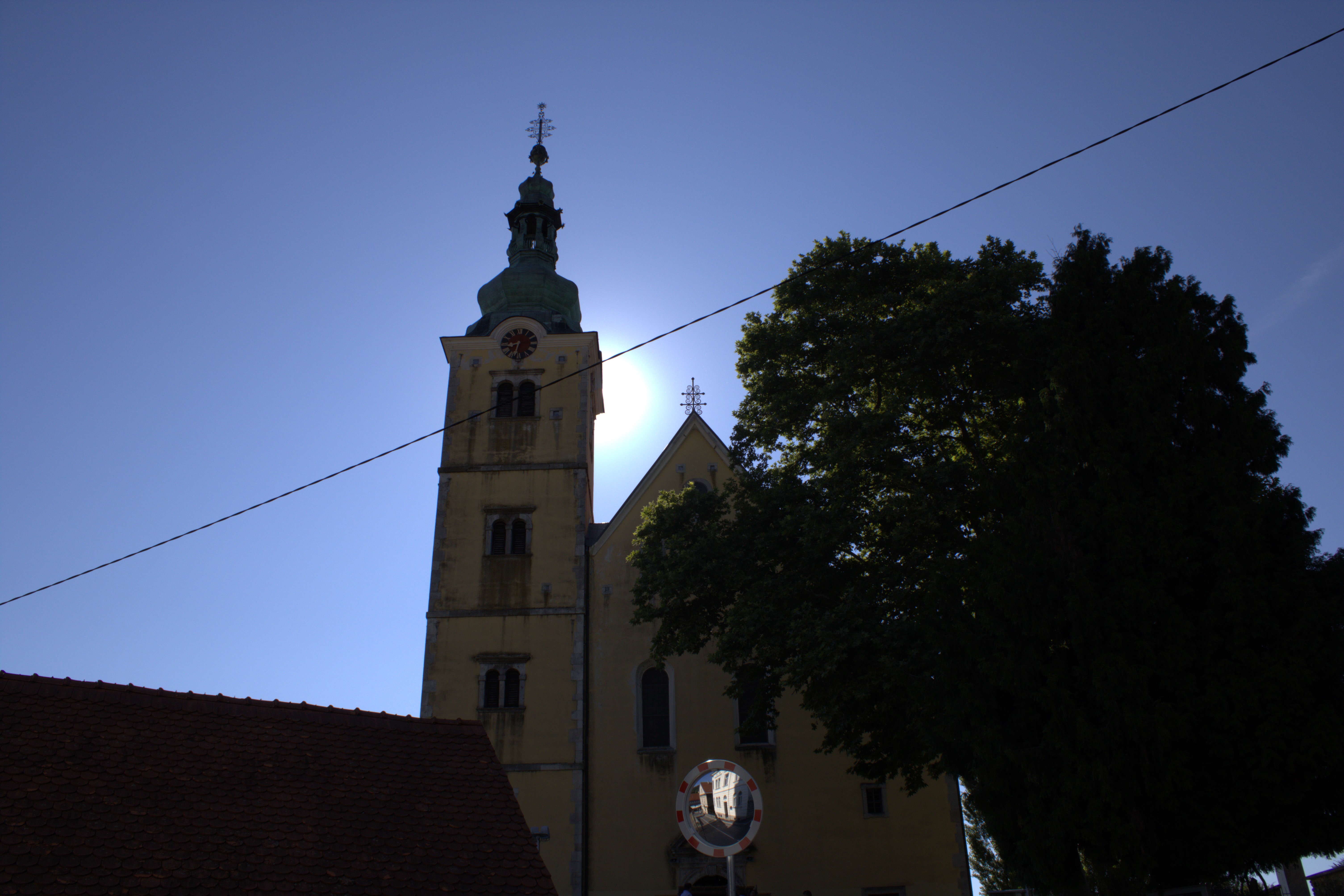 [ŽUPNI VJERONAUK ZA PRVOPRIČESNIKE I KRIZMANIKE]